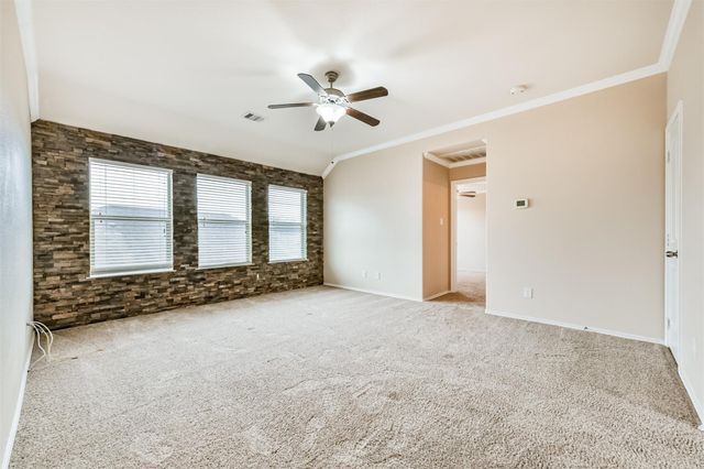 3041 Heather Grove Lane, Dickinson, TX 77539