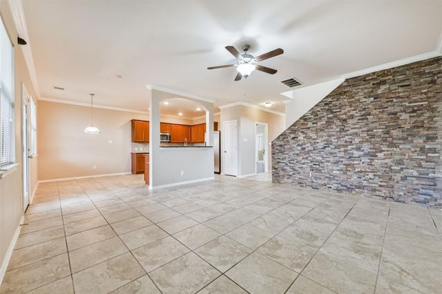 3041 Heather Grove Lane, Dickinson, TX 77539