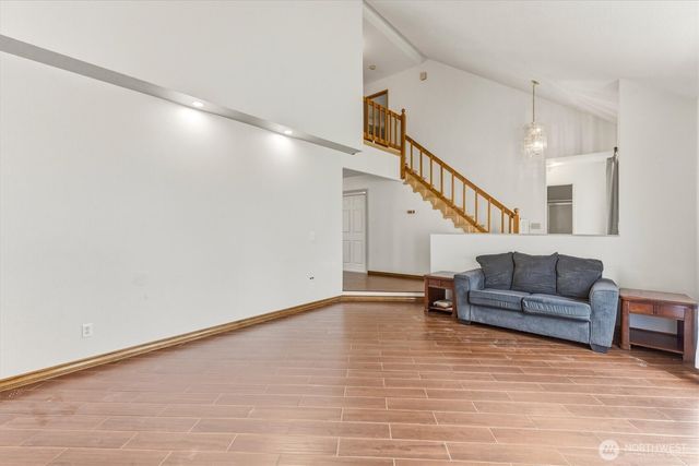 2427 Hickory Avenue, Longview, WA 98632