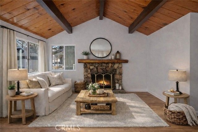 32142 Hunsaker Way, Running Springs, CA 92382