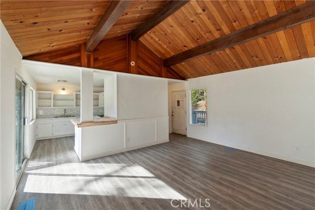 32142 Hunsaker Way, Running Springs, CA 92382