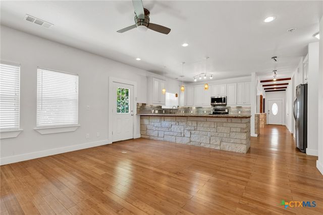 3330 Charleston Lane, Cibolo, TX 78108