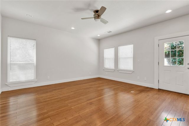 3330 Charleston Lane, Cibolo, TX 78108