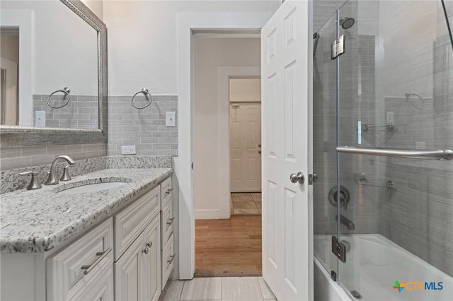 3330 Charleston Lane, Cibolo, TX 78108