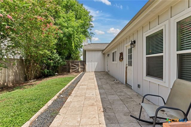 3330 Charleston Lane, Cibolo, TX 78108