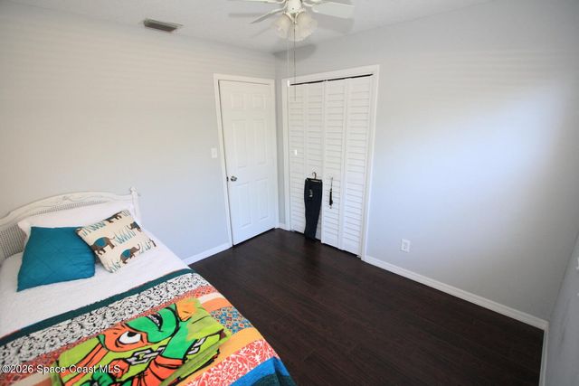 8205 93rd Avenue, Vero Beach, FL 32967