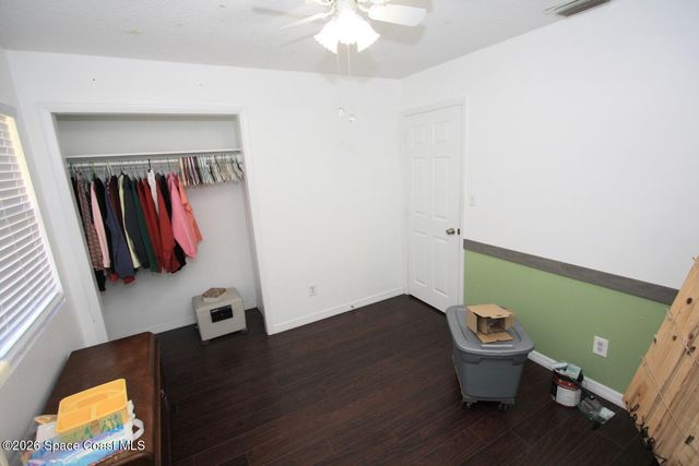 8205 93rd Avenue, Vero Beach, FL 32967