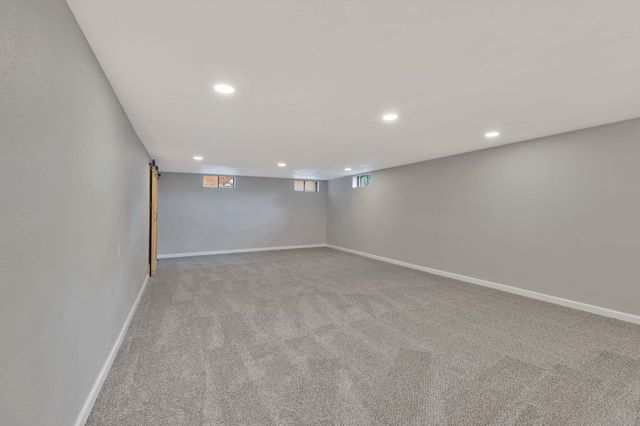 2208 E Blake St, Wichita, KS 67211