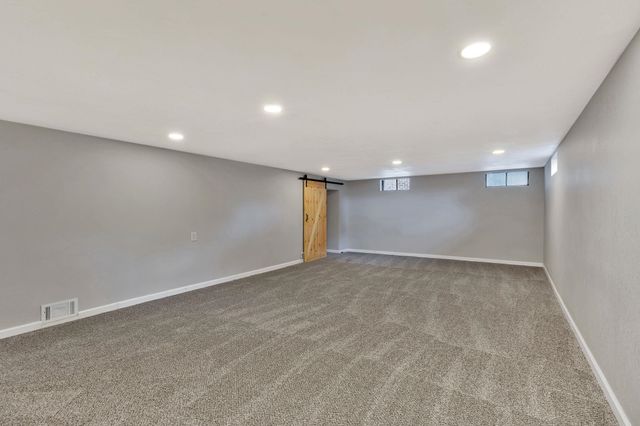 2208 E Blake St, Wichita, KS 67211