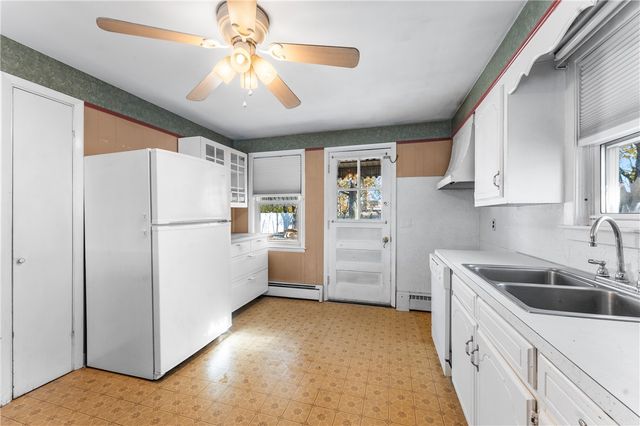 308 Rhode Island Avenue, Pawtucket, RI 02860