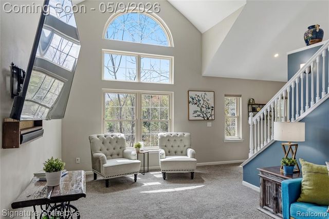 601 Village Lane, Milford, MI 48381