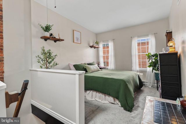 402 S DALLAS ST, Baltimore, MD 21231