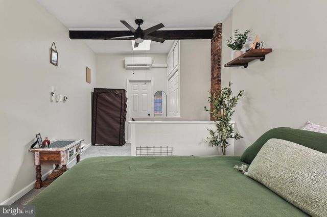 402 S DALLAS ST, Baltimore, MD 21231