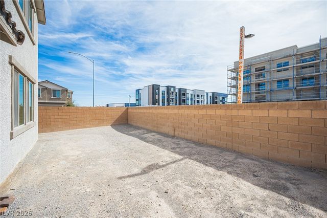 1905 Rini Ridge Avenue, North Las Vegas, NV 89031