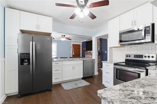 66 Greeneland BLVD, Portsmouth, VA 23701