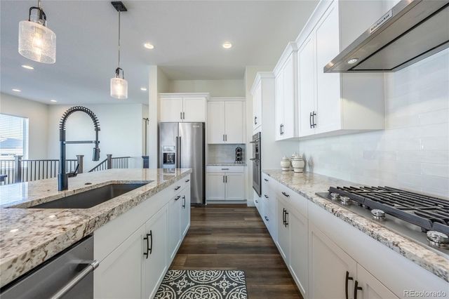 7169 Canyon Sky Trail, Castle Pines, CO 80108