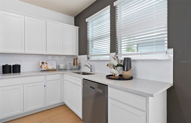 6355 ARGENT WOOD DRIVE, Winter Garden, FL 34787