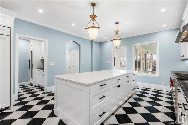 83 Somerstown Road, Ossining, NY 10562