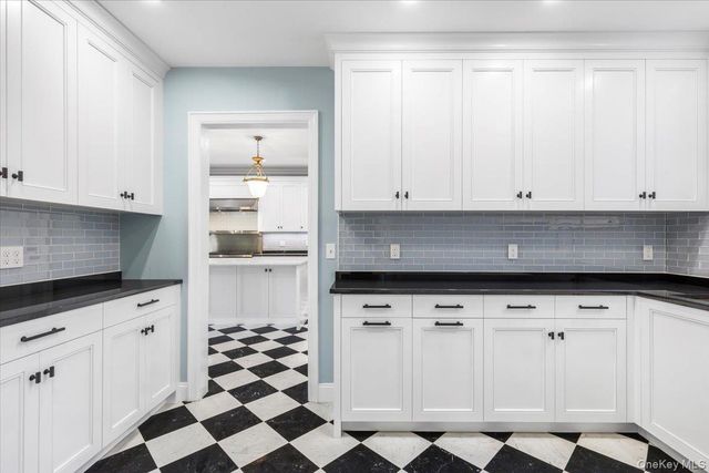 83 Somerstown Road, Ossining, NY 10562