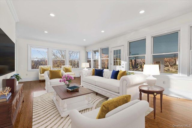 83 Somerstown Road, Ossining, NY 10562