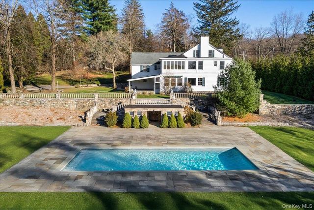 83 Somerstown Road, Ossining, NY 10562