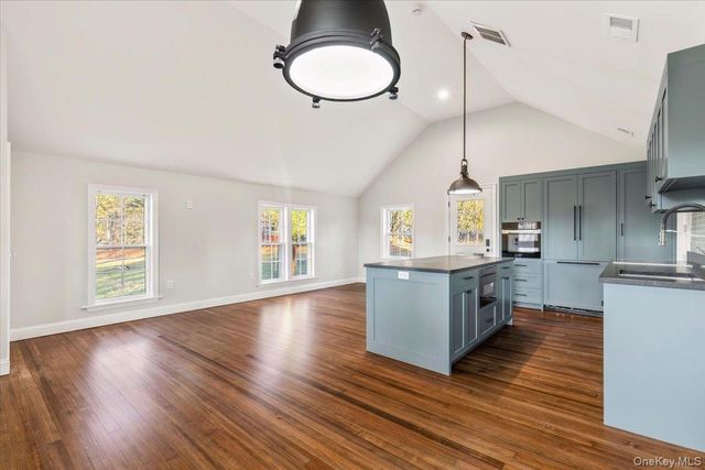 83 Somerstown Road, Ossining, NY 10562