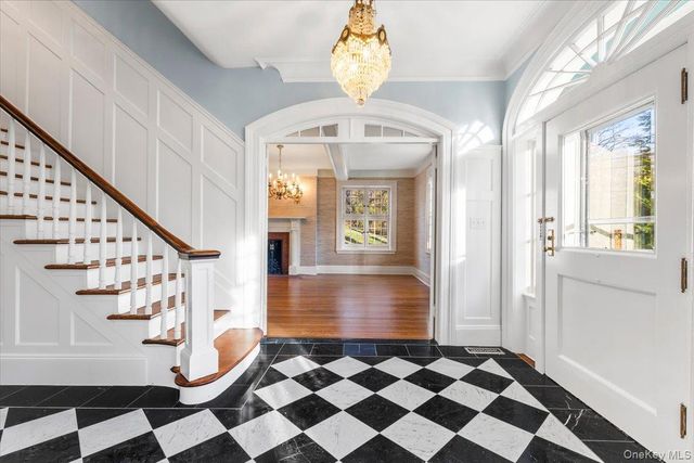 83 Somerstown Road, Ossining, NY 10562