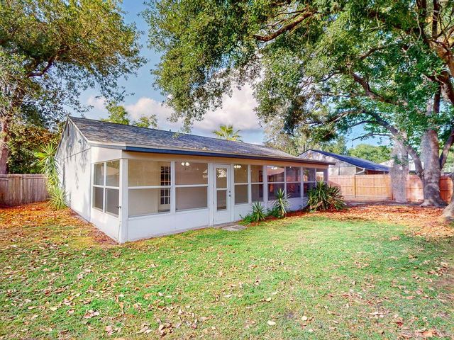 17628 WHISTLING LANE, Lutz, FL 33549