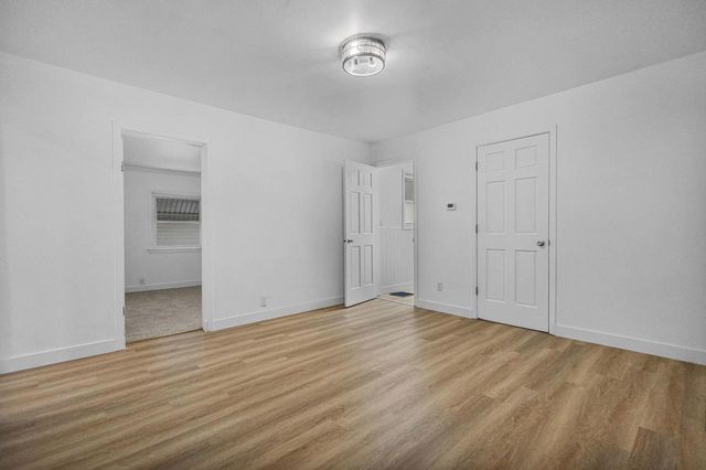 356 W 9TH AVENUE, Oshkosh, WI 54902