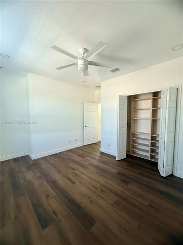 977 NE Trailside Run, Port St. Lucie, Port St Lucie, FL 34983