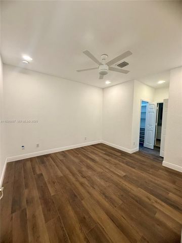 977 NE Trailside Run, Port St. Lucie, Port St Lucie, FL 34983