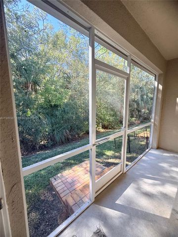 977 NE Trailside Run, Port St. Lucie, Port St Lucie, FL 34983