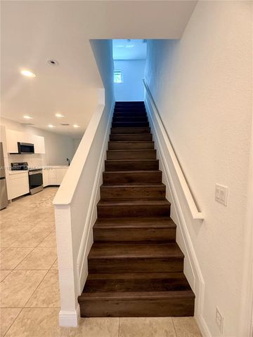 977 NE Trailside Run, Port St. Lucie, Port St Lucie, FL 34983