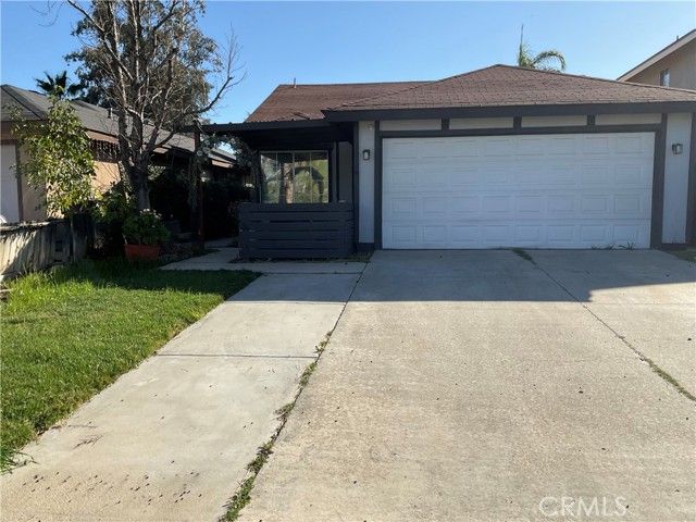 25851 Coriander Court, Moreno Valley, CA 92553