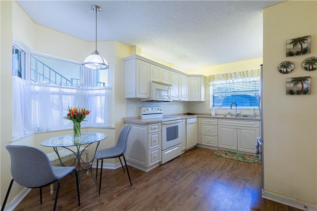 351 N Grove Isle Circle 351, Vero Beach, FL 32962