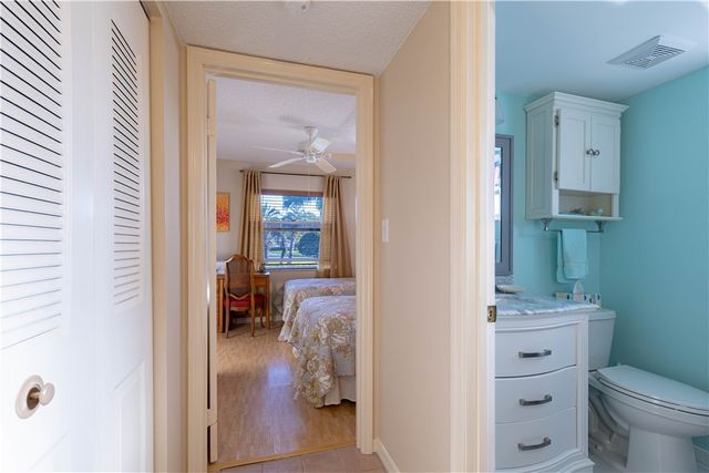 351 N Grove Isle Circle 351, Vero Beach, FL 32962