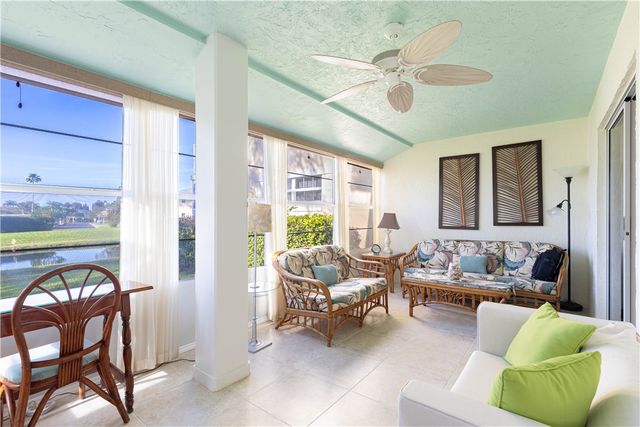 351 N Grove Isle Circle 351, Vero Beach, FL 32962