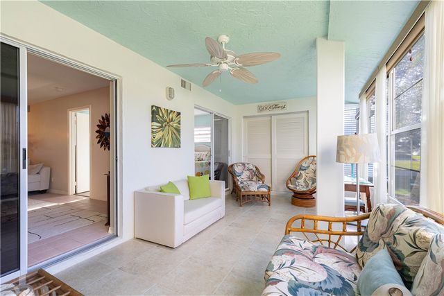 351 N Grove Isle Circle 351, Vero Beach, FL 32962