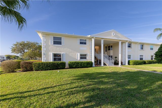 351 N Grove Isle Circle 351, Vero Beach, FL 32962
