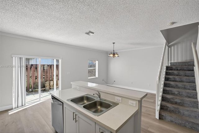 2209 SE 24th Pl 2209, Homestead, FL 33035