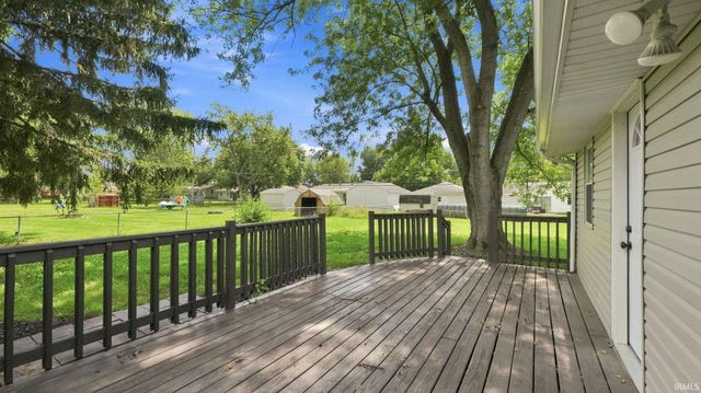1817 Klug Drive, Fort Wayne, IN 46818