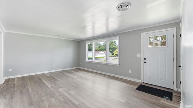 1817 Klug Drive, Fort Wayne, IN 46818