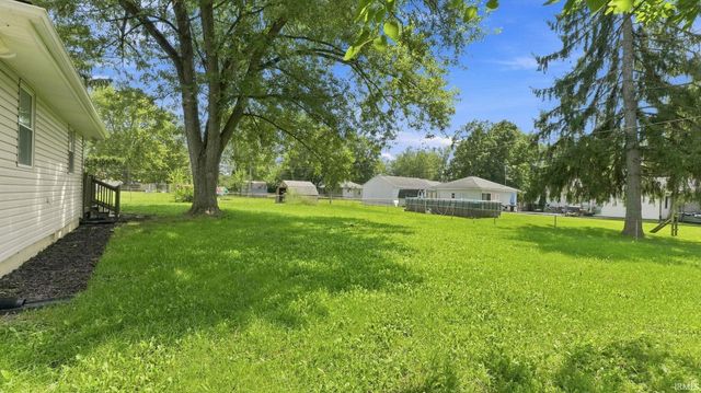1817 Klug Drive, Fort Wayne, IN 46818