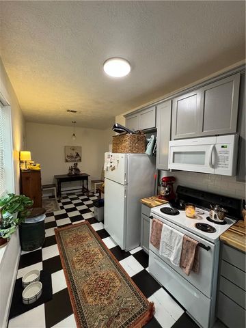 1300 Antone Street, Bryan, TX 77803