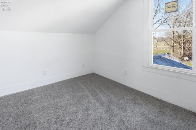 S 746 Front Street, Fremont, OH 43420