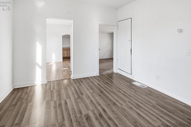 S 746 Front Street, Fremont, OH 43420