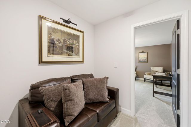 192 Castle Pond Way, Fuquay Varina, NC 27526