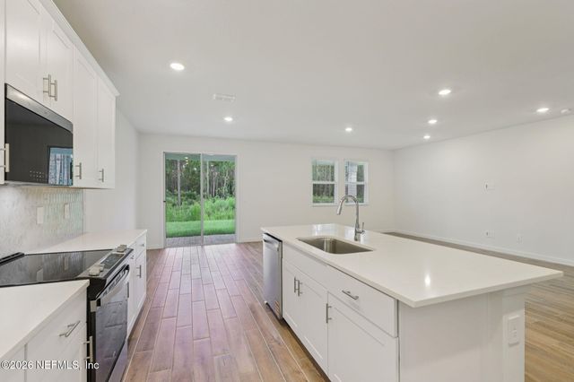 32 GARNI Drive, Palm Coast, FL 32137