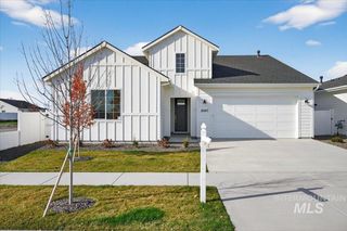 2040 W Blue Lightning St, Middleton, ID 83644