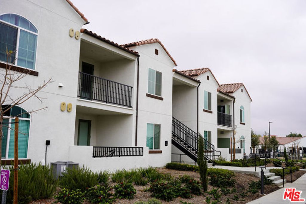 2700 N Perris Boulevard 13, Perris, CA 92571